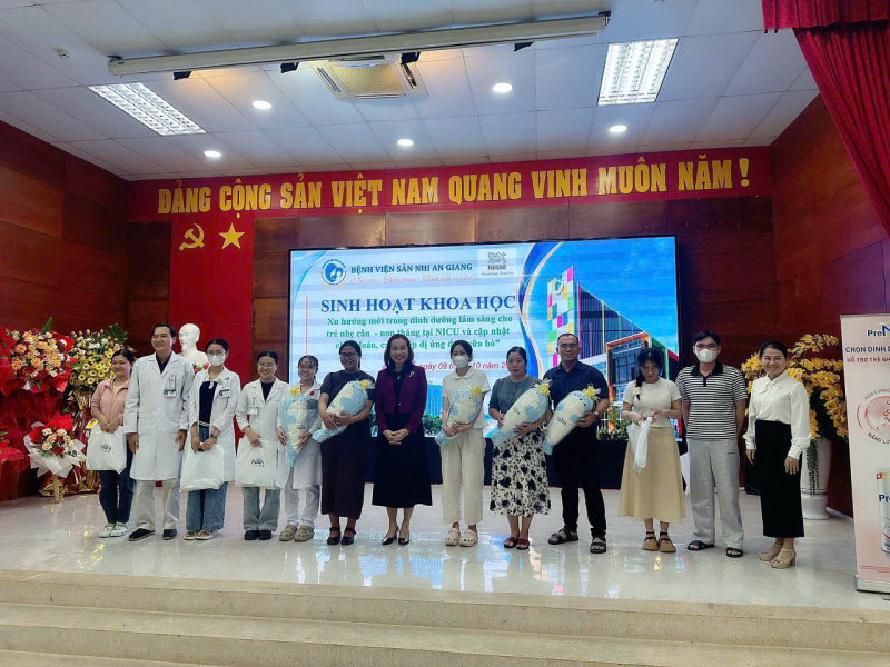 benh vien san   nhi an giang to chuc sinh hoat khoa hoc chuyen de  cap nhat xu huong moi trong dinh duong lam sang cho tre nhe can non thang va di ung dam sua bo