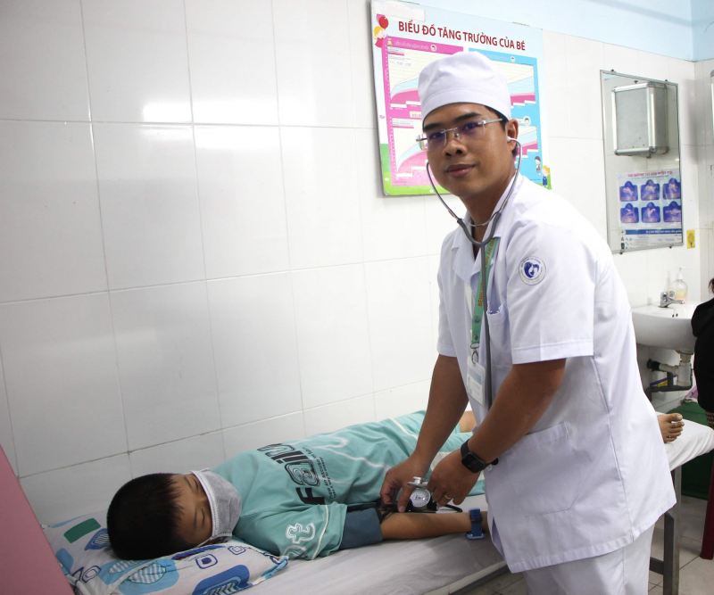 hoc bac de phuc vu nguoi benh tot hon