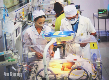 benh vien san   nhi an giang lam chu ky thuat chuyen sau giam chuyen tuyen